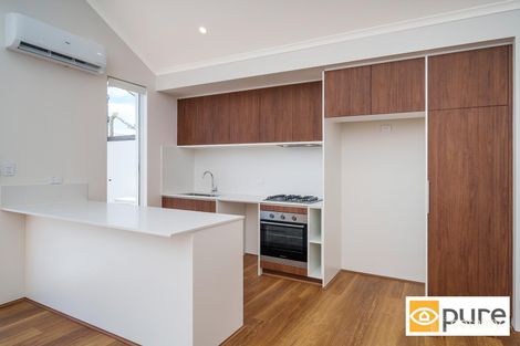 12/90 Winfield St, Hamilton Hill, WA 6163