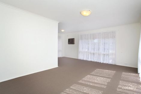 Property photo of 38 Woodland Drive Albanvale VIC 3021
