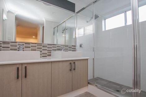 Property photo of 39 Cheyne Way Caversham WA 6055