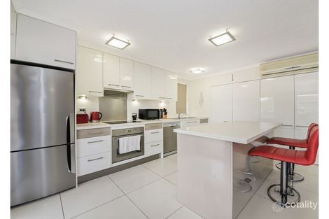 Property photo of 1/2 Waverley Road Taringa QLD 4068