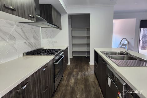 Property photo of 94 Eaglemont Drive Strathtulloh VIC 3338