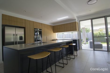 Property photo of 12 Regand Park Boulevard Dubbo NSW 2830