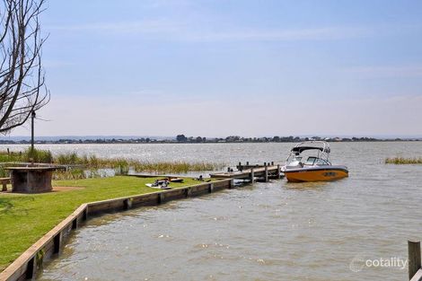 Property photo of 67 Batson Parade Hindmarsh Island SA 5214
