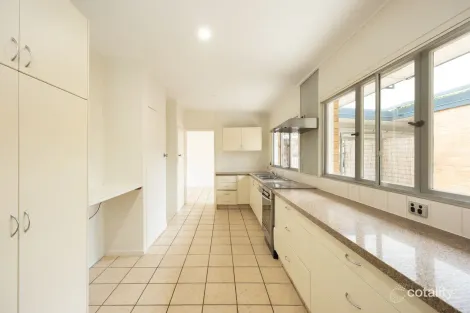 Property photo of 68 Kenmore Road Kenmore QLD 4069