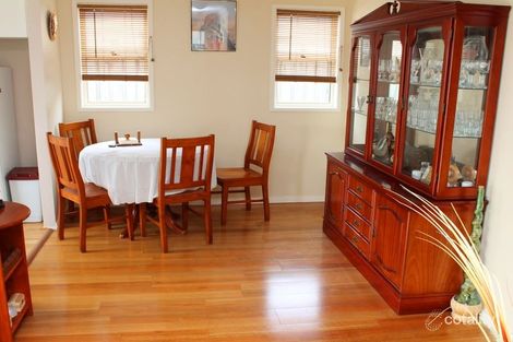 Property photo of 8 Raintree Terrace Wadalba NSW 2259