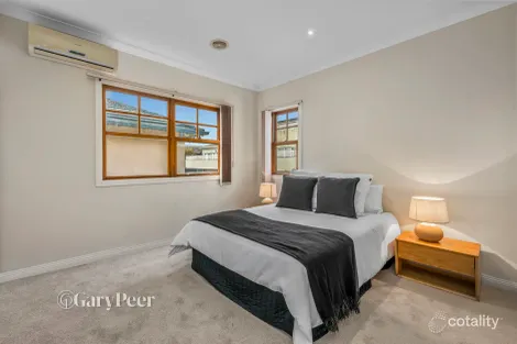 Property photo of 2/3 Merric Lane Carnegie VIC 3163