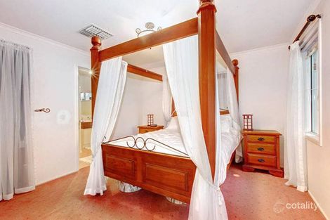 Property photo of 16 Plumpton Avenue Oak Park VIC 3046