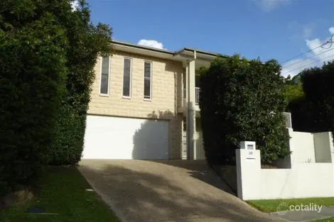 Property photo of 30 Harley Street Labrador QLD 4215