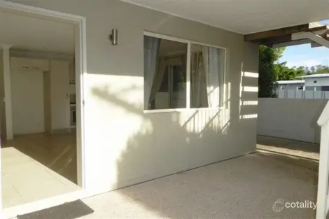 Property photo of 30 Harley Street Labrador QLD 4215