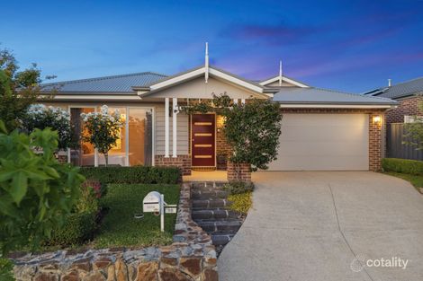Property photo of 18 Grant Parade Officer VIC 3809
