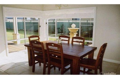Property photo of 6 Arbory Close Dubbo NSW 2830