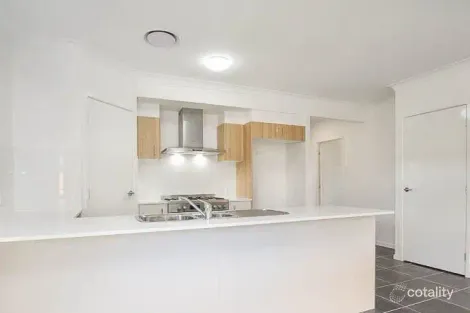 Property photo of 8 Stone Crescent Baringa QLD 4551