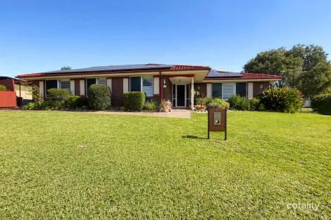 8 Rivendell Cres, Werrington Downs, NSW 2747