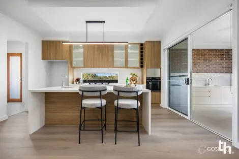 Property photo of 24 Loane Circuit Farley NSW 2320