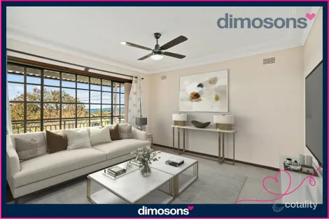 Property photo of 4 Canberra Road Lake Heights NSW 2502