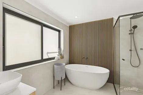 Property photo of 36 Daley Avenue Daleys Point NSW 2257