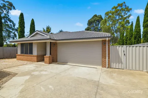 2a William St, Romsey, VIC 3434