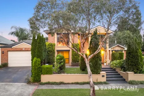 Property photo of 15 Dickson Mews Berwick VIC 3806