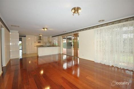 Property photo of 18 Banstead Nook Craigieburn VIC 3064