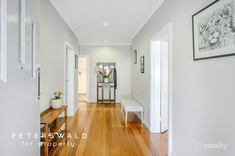 Property photo of 21 Oldham Avenue New Town TAS 7008