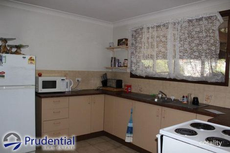 Property photo of 86 Fenton Crescent Minto NSW 2566