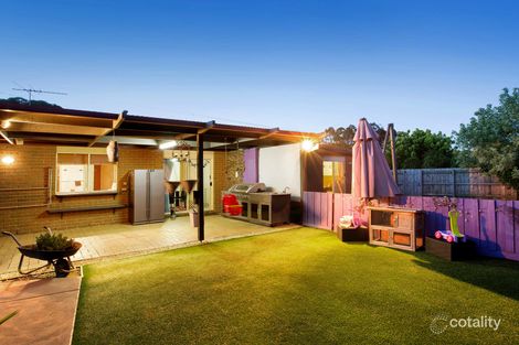 Property photo of 21 Springvalley Way Narre Warren South VIC 3805