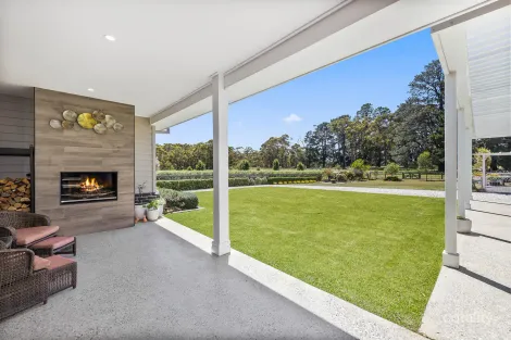 Property photo of 76 Challoner Rise Renwick NSW 2575