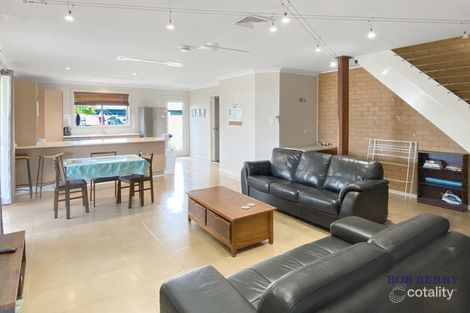 Property photo of 8 Daffodil Court Dubbo NSW 2830