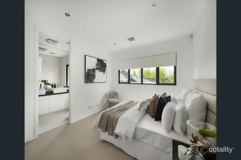 Property photo of 20 Ruabon Road Toorak VIC 3142