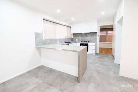 Property photo of 125 Bloomfield Road Keysborough VIC 3173