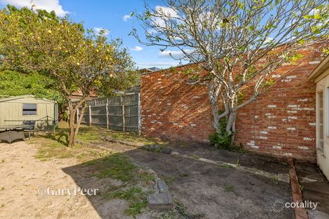 Property photo of 34 Kambrook Road Caulfield North VIC 3161