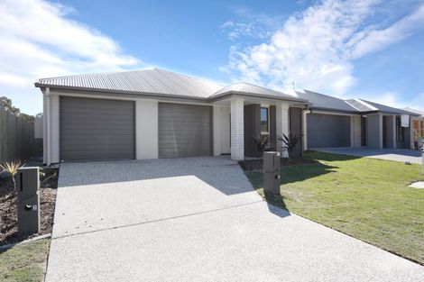 2/12 Neale Rd, Morayfield, QLD 4506