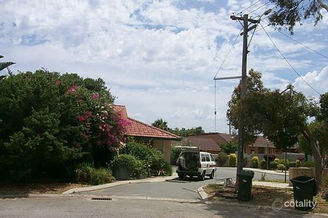 17 Conway Ct, Beaconsfield, WA 6162