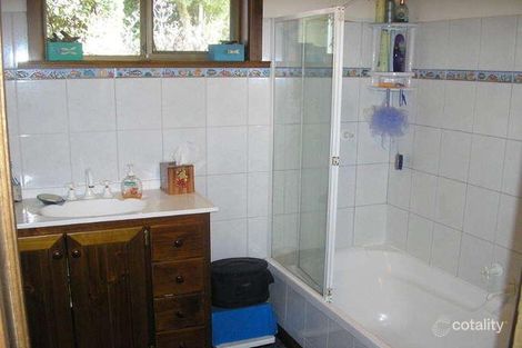 Property photo of 4 Barkers Road Chum Creek VIC 3777