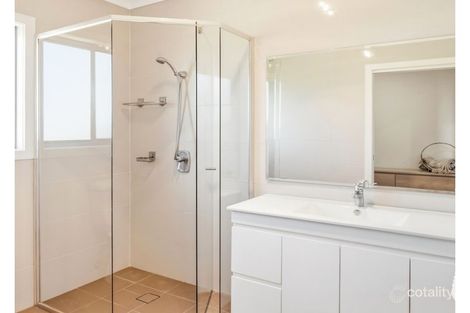 Property photo of 2 Hillside Terrace Black Head NSW 2430