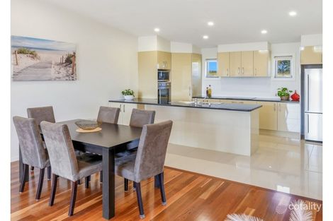 Property photo of 2 Hillside Terrace Black Head NSW 2430