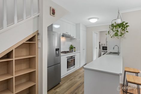 Property photo of 7/12 Station Avenue Gaythorne QLD 4051