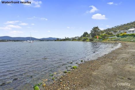 9c Talune St, Lindisfarne, TAS 7015