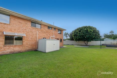 Property photo of 33 McIlwraith Avenue Bundall QLD 4217