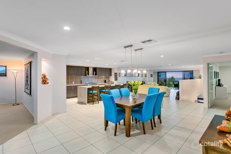 Property photo of 38 Codrington Circuit Pacific Pines QLD 4211