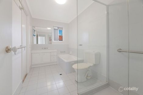 Property photo of 1/6 Pontoon Place Varsity Lakes QLD 4227