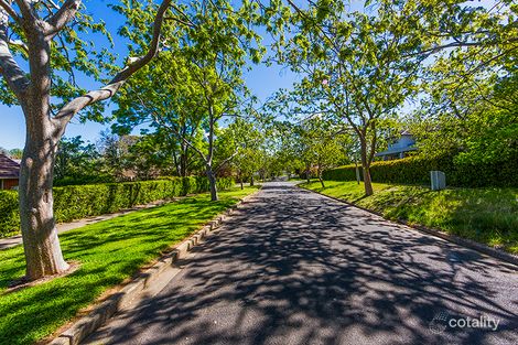 Property photo of 17 Musgrave Street Yarralumla ACT 2600