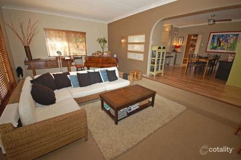 Property photo of 230 Heeb Street Benowa QLD 4217