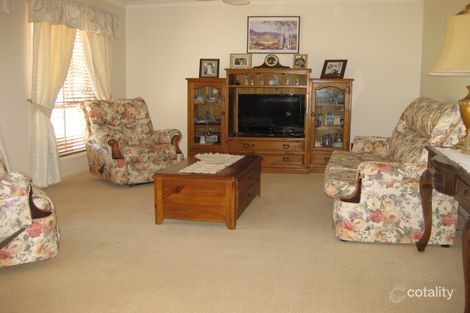 Property photo of 4 Backhouse Court Brassall QLD 4305