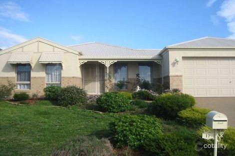 17 Marsh Gr, Berwick, VIC 3806