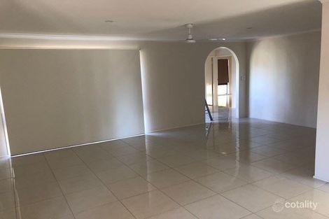 69 Hazelton St, Riverhills, QLD 4074