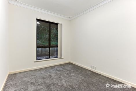 Property photo of 86 Falls Road Lesmurdie WA 6076