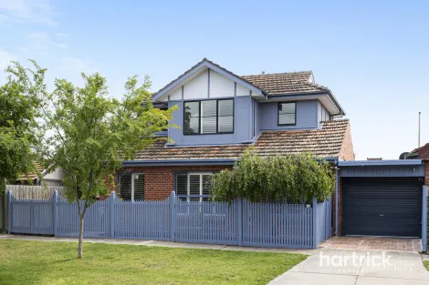 Property photo of 11 Sarzana Street Mentone VIC 3194
