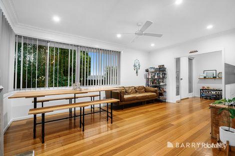 Property photo of 1/5 Contour Court Chirnside Park VIC 3116