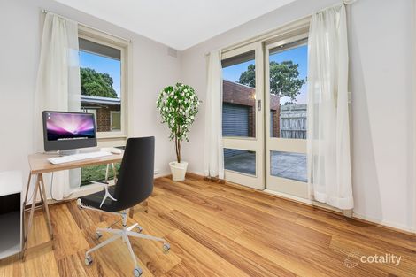 Property photo of 19 Eildon Drive Keysborough VIC 3173
